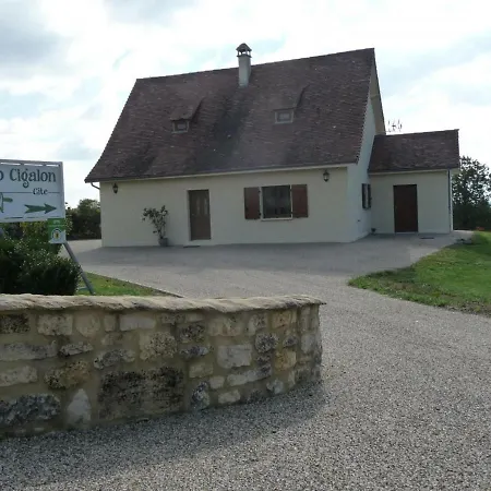 Maison A Salignac-eyvigues Avec Terrasse, Wifi Et Parking - Fr-1-616-116 * Salignac Eyvigues